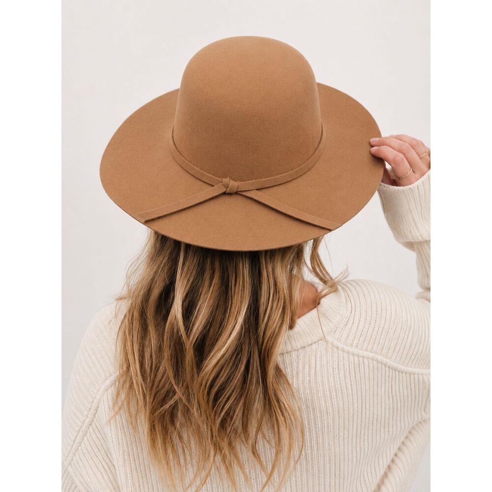 Urban CoCo 100% Wool Camel Wide Brim Floppy Bowler Felt Hat Boho 70s NWT